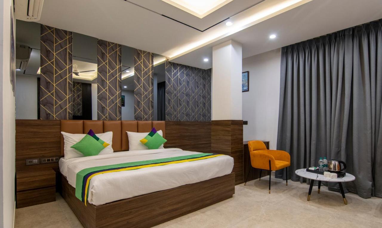 Treebo The Armani Near Igi Airport Hotel Ню Делхи Екстериор снимка