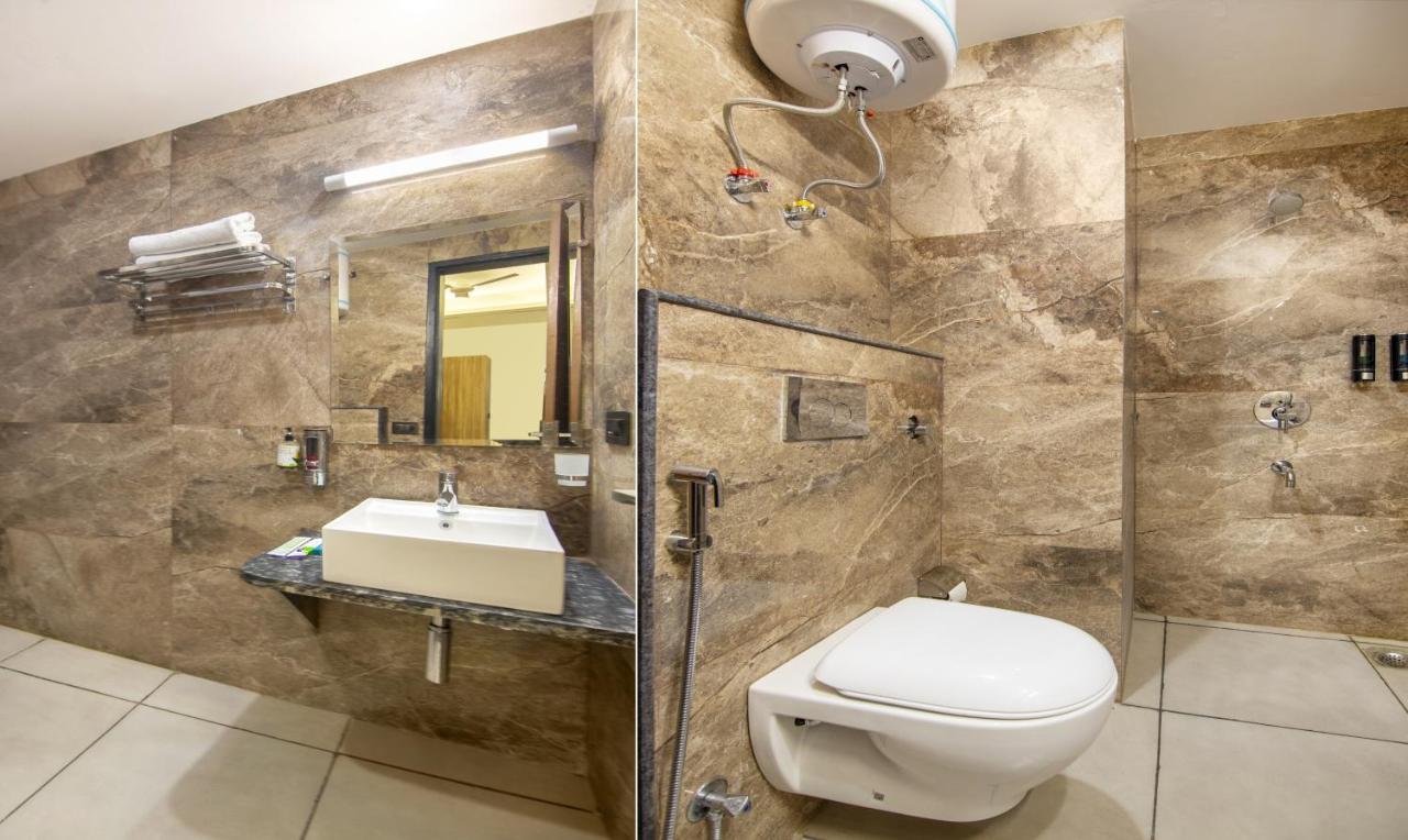 Treebo The Armani Near Igi Airport Hotel Ню Делхи Екстериор снимка