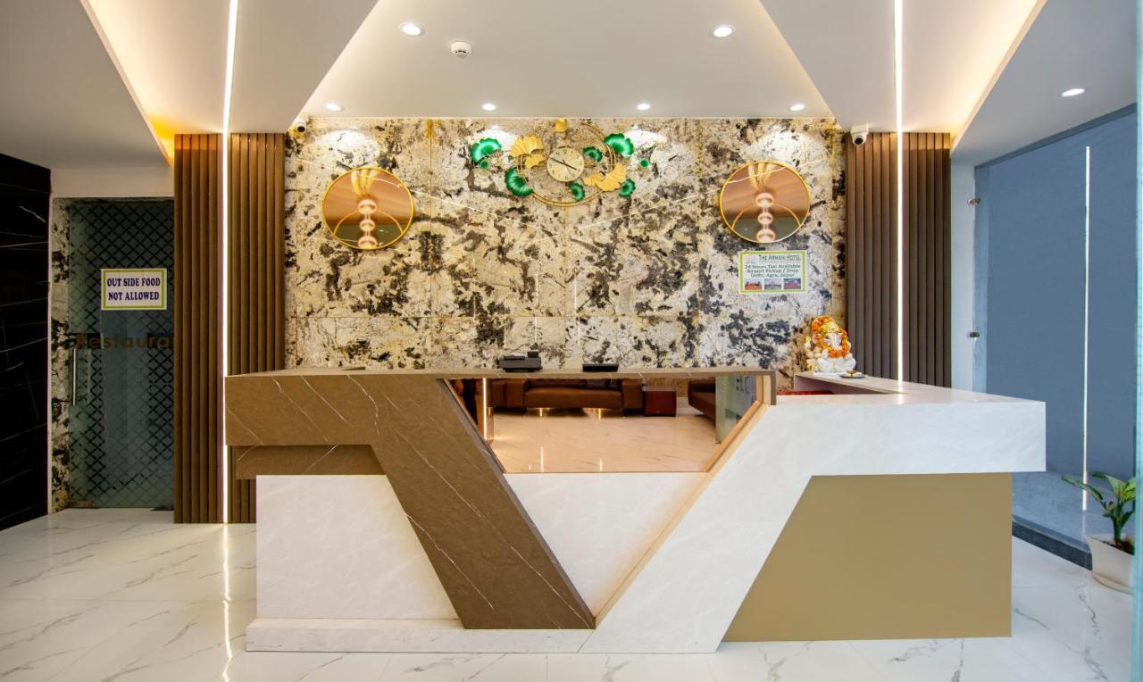 Treebo The Armani Near Igi Airport Hotel Ню Делхи Екстериор снимка
